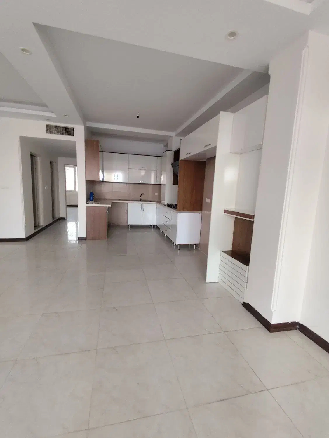 آپارتمان110متری/پذیرایی مربع/ویودار/اکازیون/تاپ|اجارهٔ آپارتمان|رودهن, |دیوار