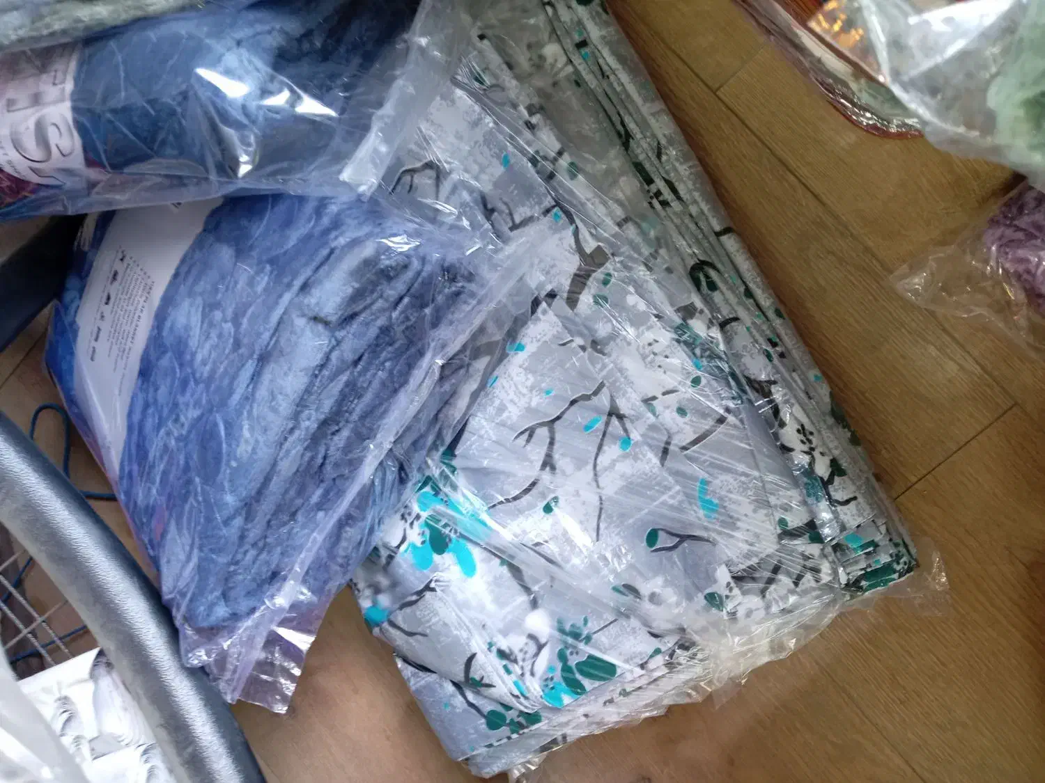 پتو دریا|رختخواب، بالش، پتو|شیراز, صاحب الزمان|دیوار