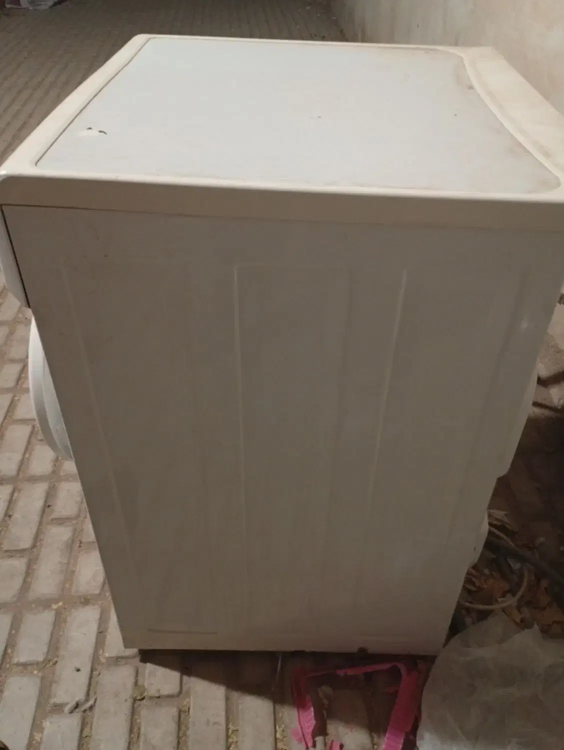 لباسشویی|ماشین لباسشویی و خشک‌کن لباس|گناباد, |دیوار