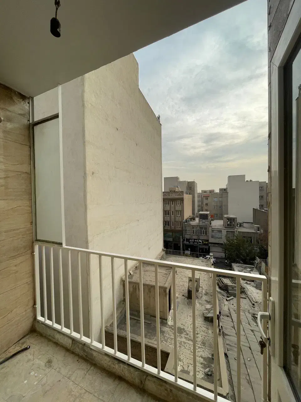 75متر/تک واحدی/با آسانسور/پارساییان/دامپزشکی