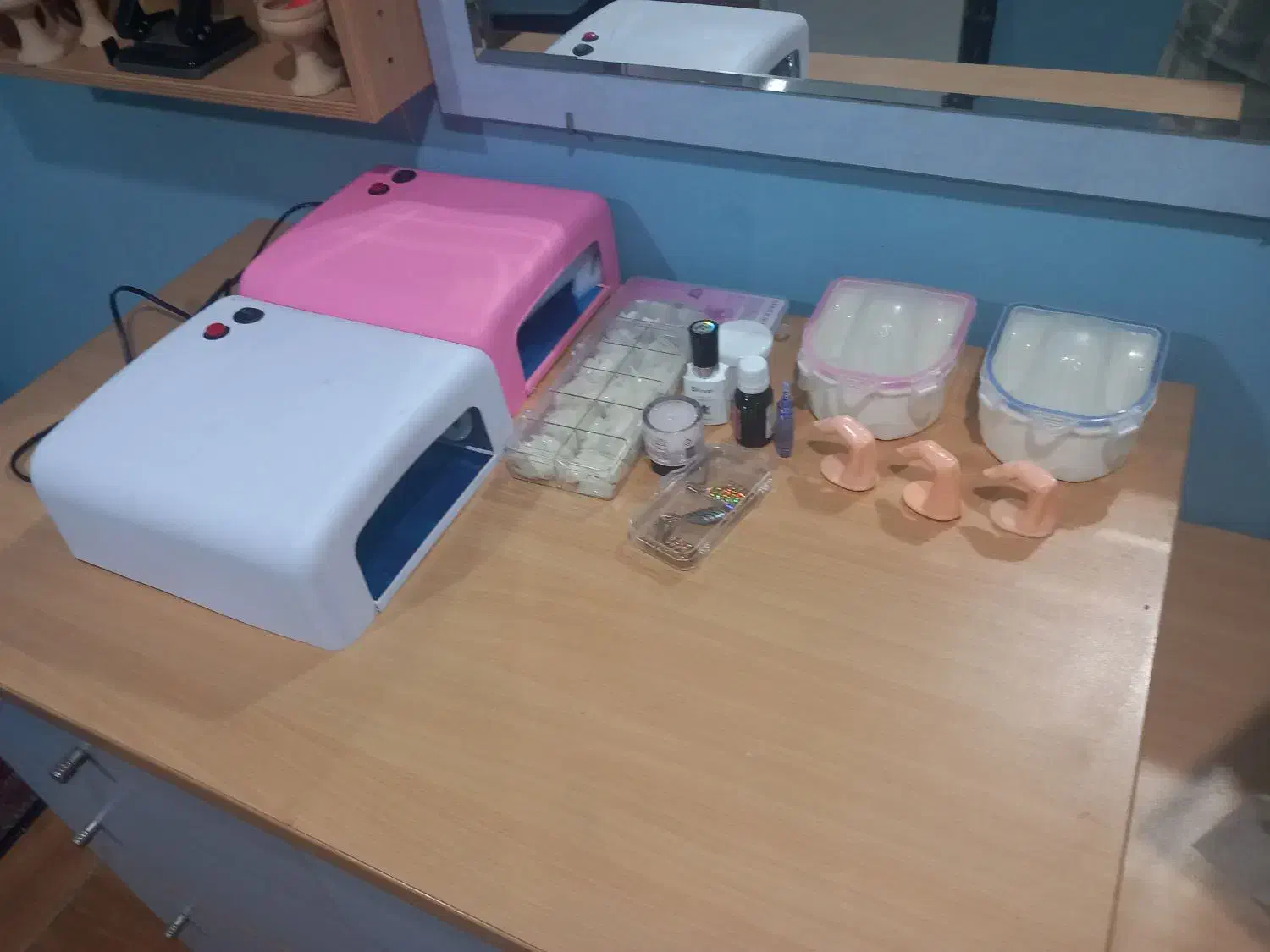 وسایل‌ناخون‌کاری|آرایشی، بهداشتی، درمانی|اندیشه, اندیشه فاز ۳|دیوار