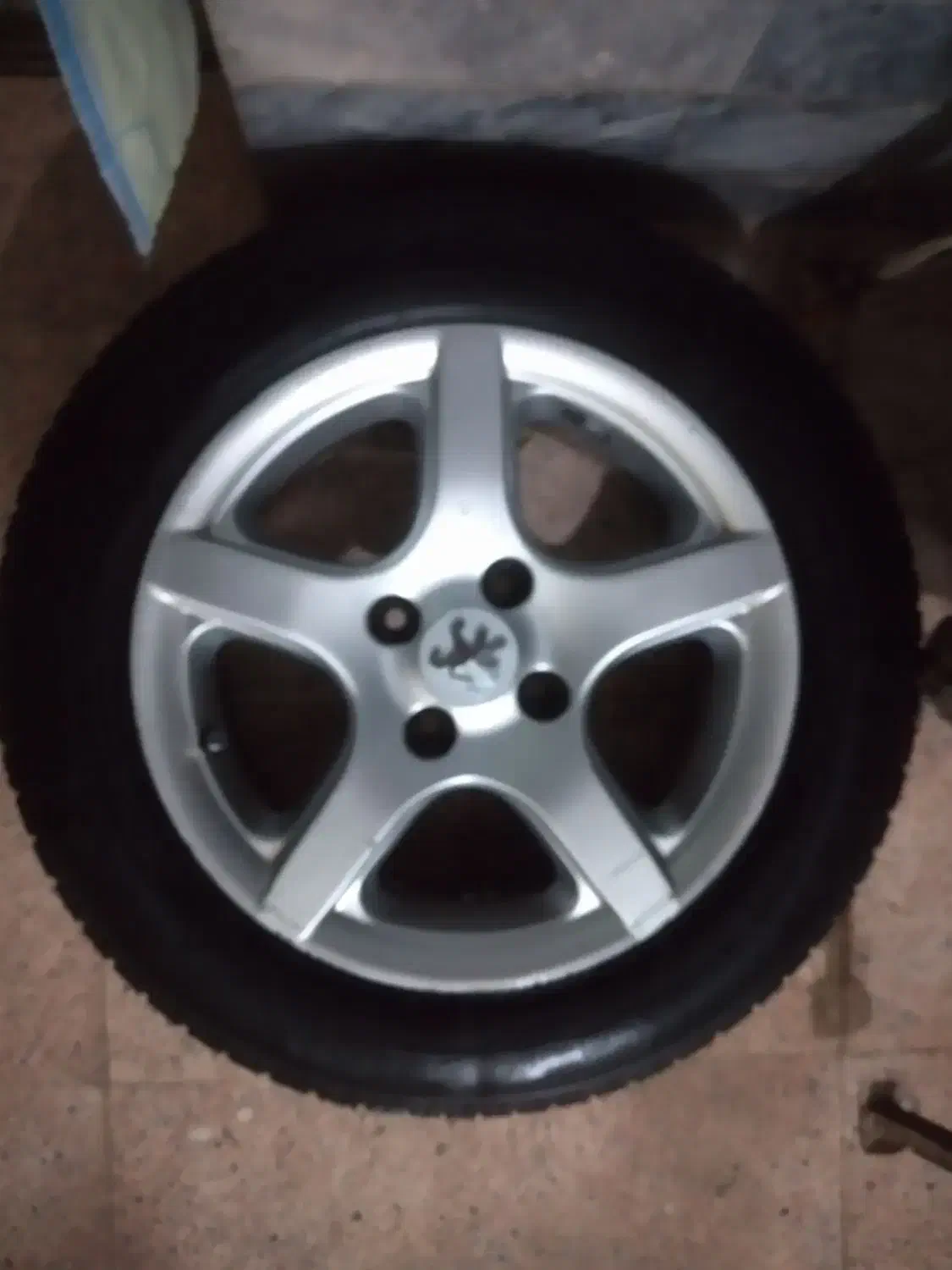 رینگ و لاستیک پنج پر سایز ۱۵|قطعات یدکی و لوازم جانبی|ایجرود, |دیوار