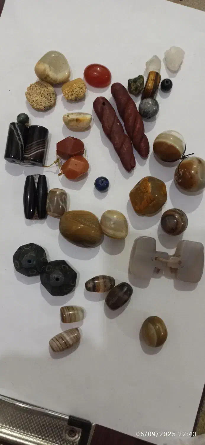 انواع مهرههای اصل به شرط وفعال شده به نام خریدار|کلکسیون اشیاء عتیقه|بندرعباس, |دیوار