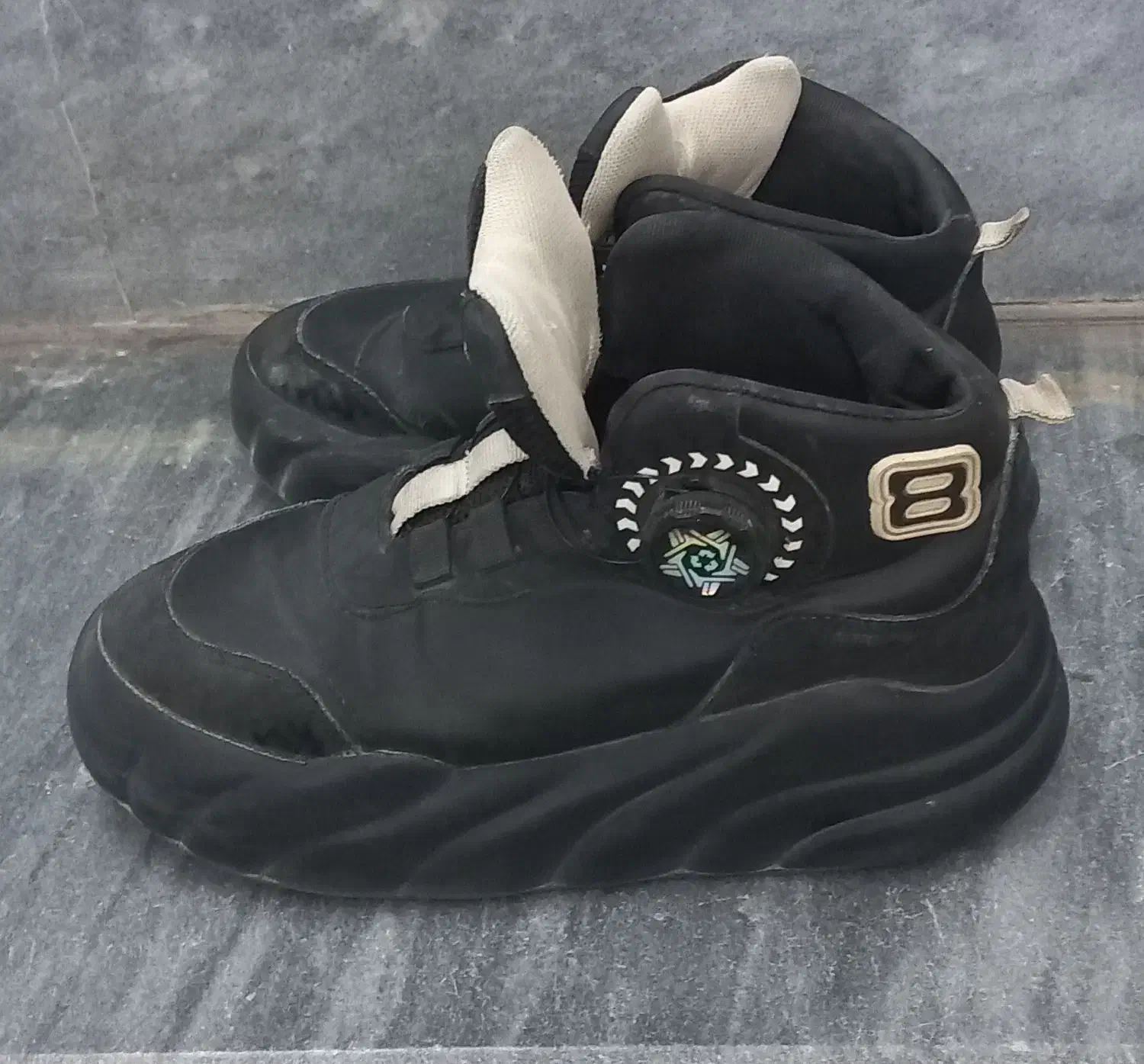 کتونی دخترونه|کیف، کفش، کمربند|ساوه, |دیوار