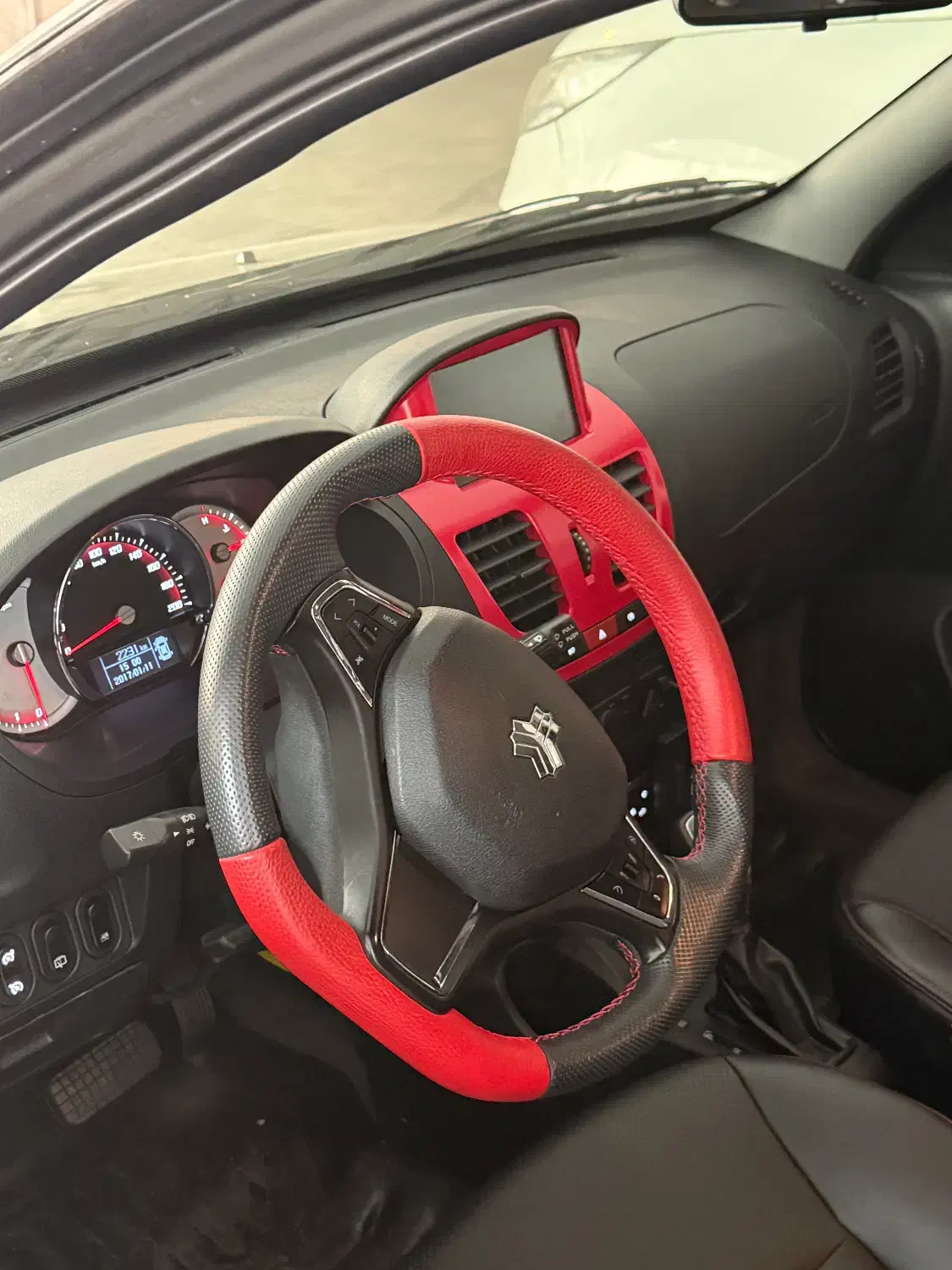 کوئیک ۱۴۰۲ +R|خودرو سواری و وانت|تهران, میرداماد|دیوار