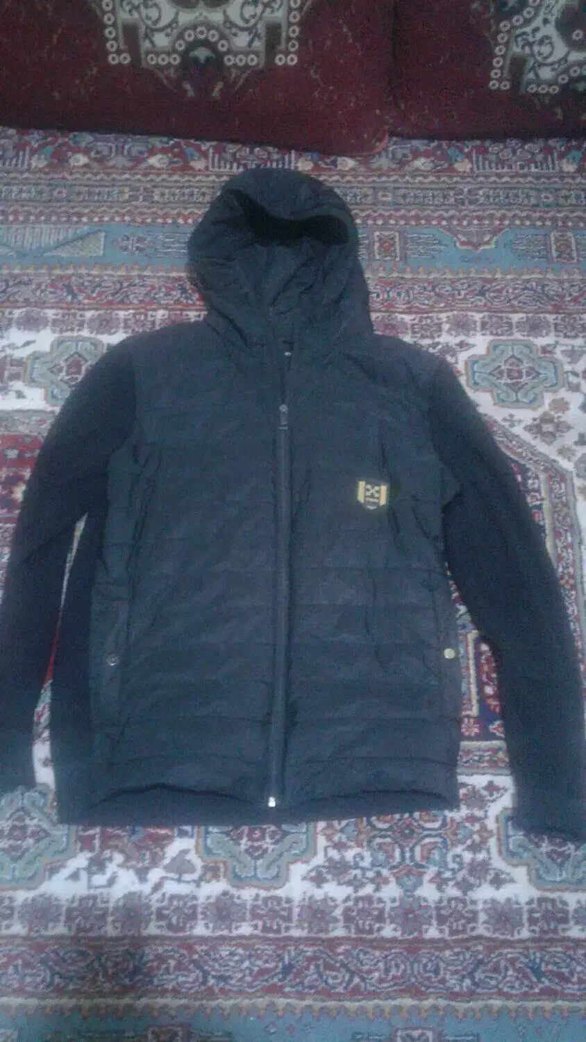 فروش یک عدد پافر|لباس|بروجرد, |دیوار