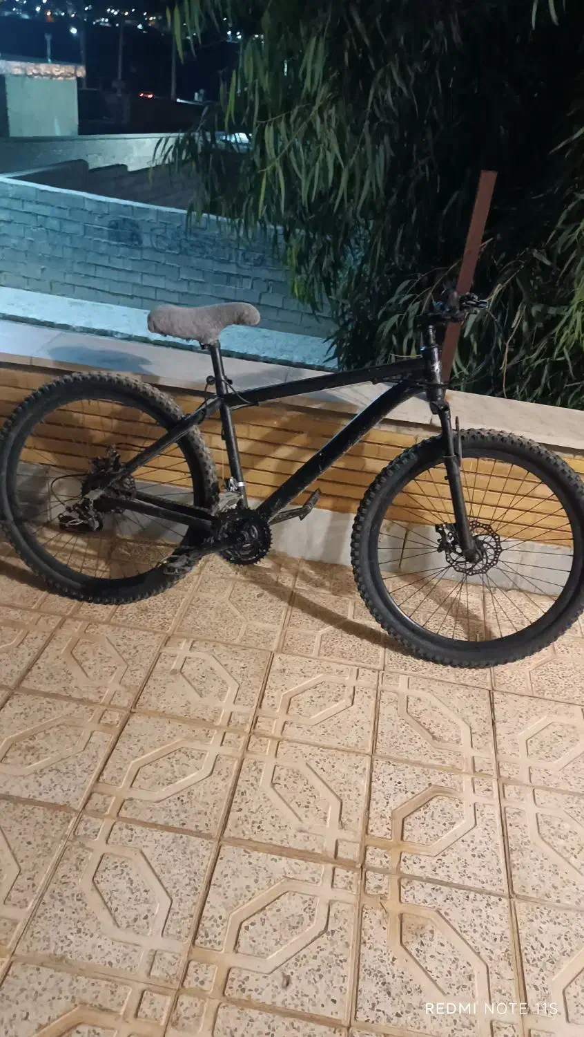 دوچرخه|دوچرخه، اسکیت، اسکوتر|لردگان, |دیوار