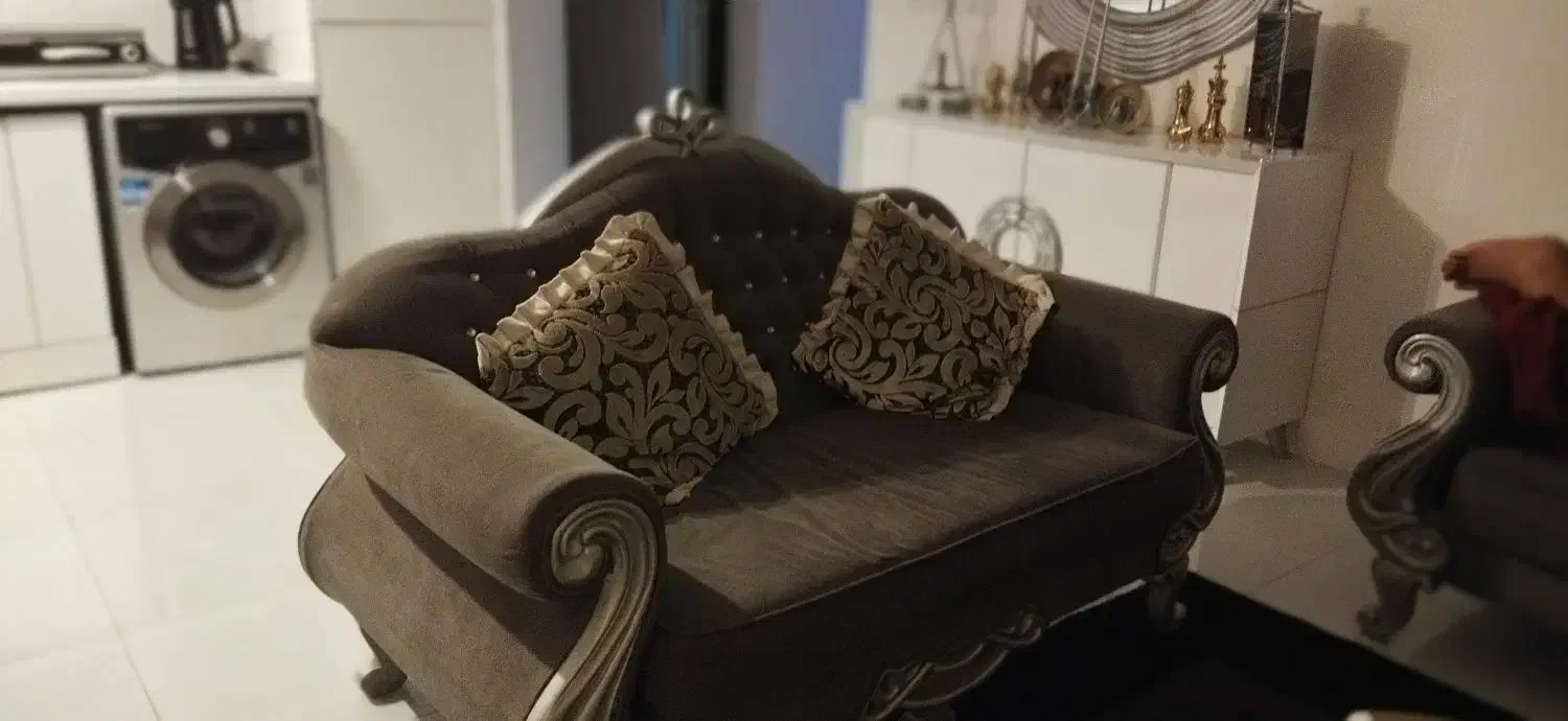 فروش مبلمان کلاسیک ومیزتلویزیون|مبلمان خانگی و میز عسلی|بندرعباس, |دیوار