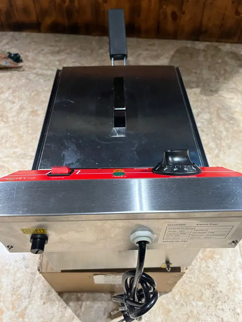 سرخ کن صنعتی ۱۰ لیتری برند دیاموند شیر تخلیه دار|کافیشاپ و رستوران|رامسر, |دیوار