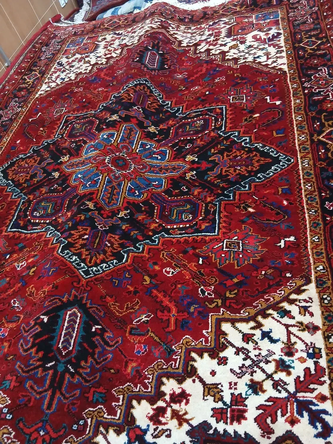 شش متری اطراف هریس|فرش|میانه, |دیوار