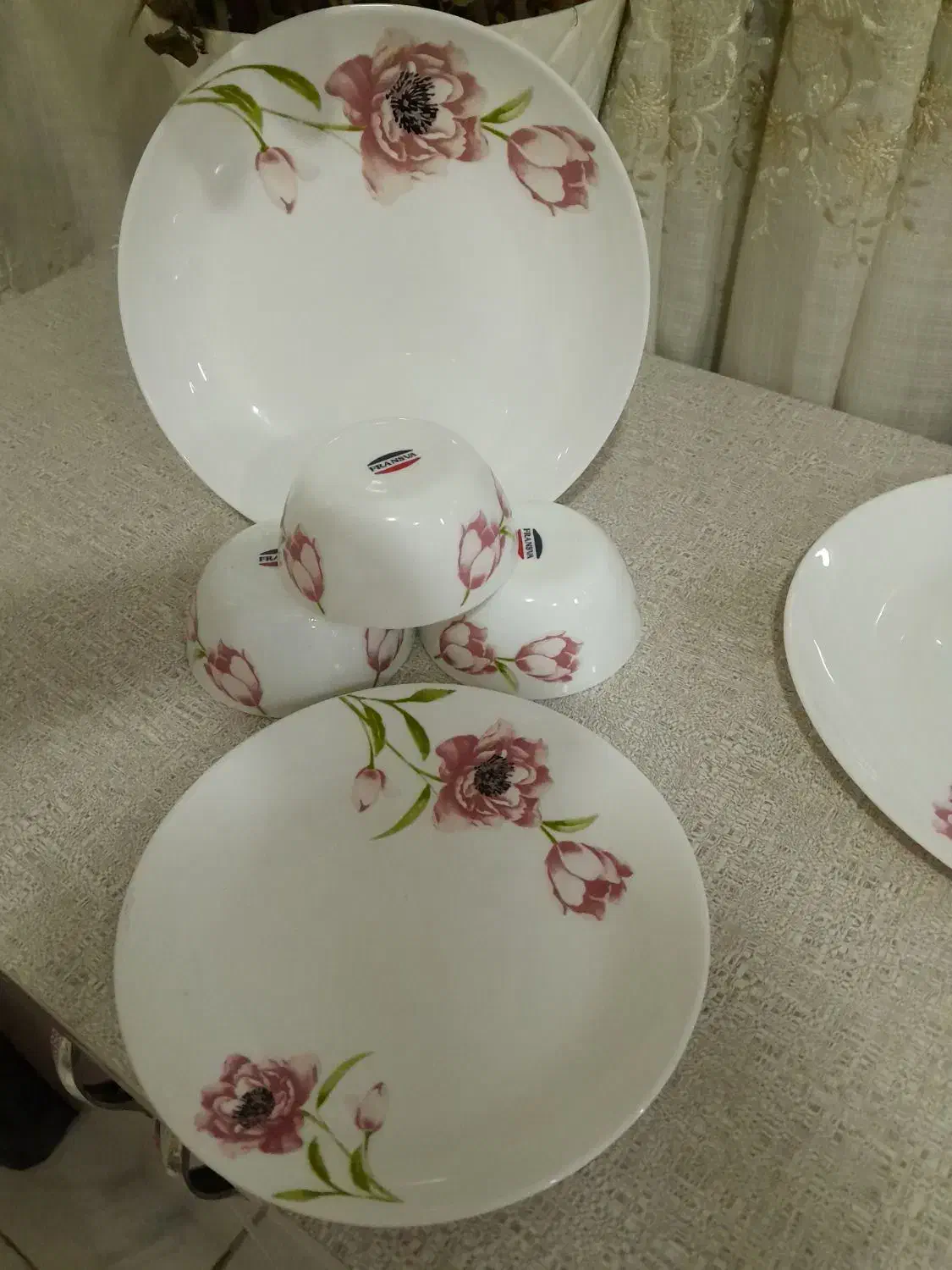 سرویس غذاخوری آرکوپال مارک فرانسوا ۲۴ نفره|ظروف سرو و پذیرایی|دورود, |دیوار