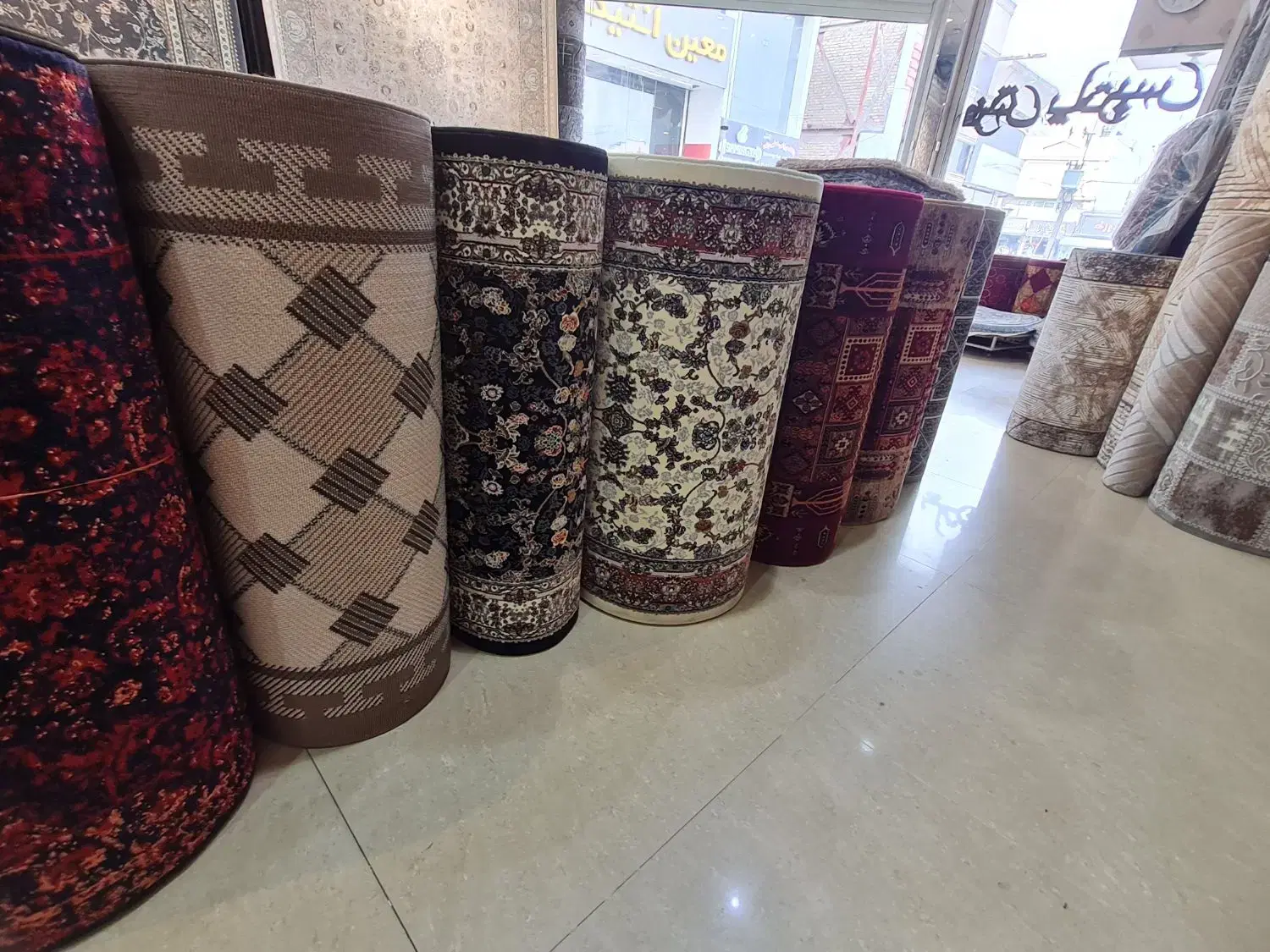 کناره برشی در همه ابعاد،موکت گالری فرش فانتزی|موکت|مشهد, ولیعصر (شهرک غرب)|دیوار