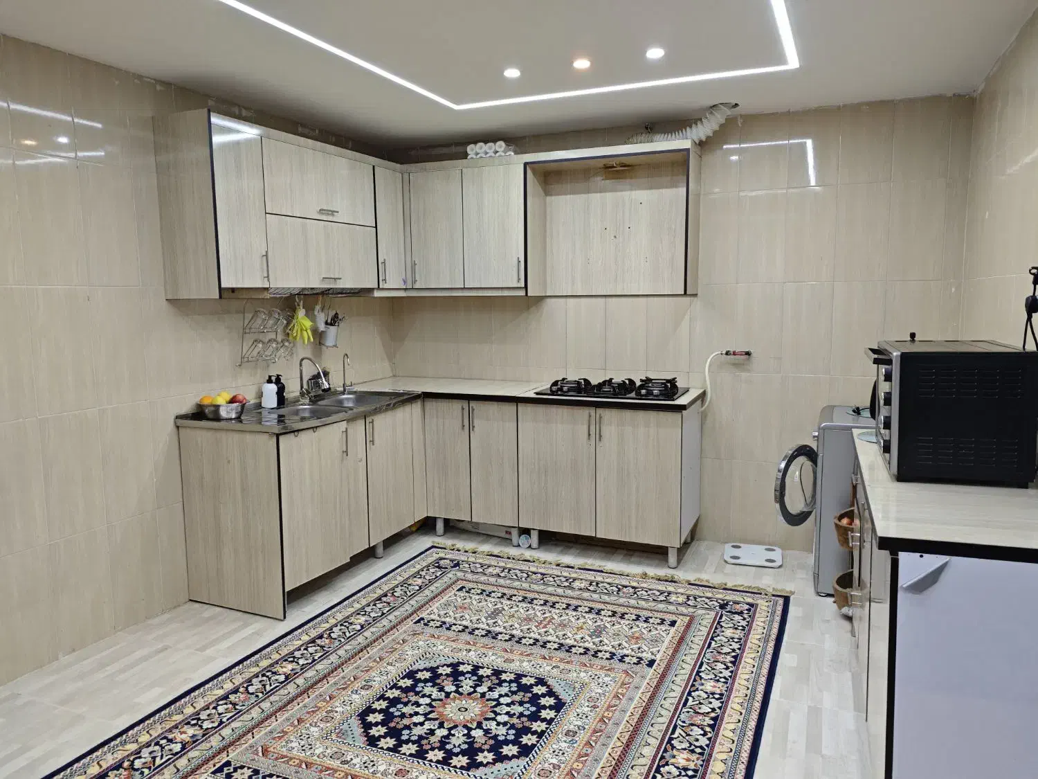 کابینت mdfدسته دو به همراه اجاق گاز صفحه ای و سینک|مصالح و تجهیزات ساختمان|جم, |دیوار