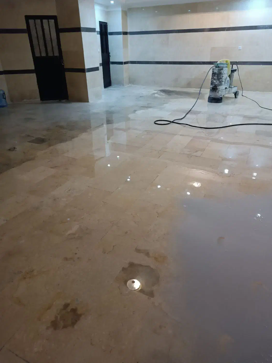 کفسابی کفساب سنگسابی سنگساب نظافت سنگ ساب کف ساب|خدمات نظافت|کرج, عظیمیه|دیوار