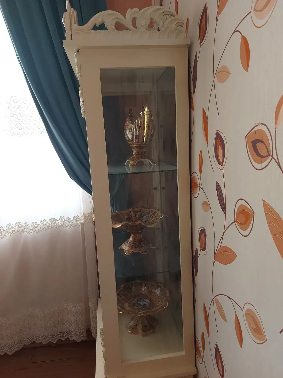 فروش بوفه بسیار تمیز|بوفه، ویترین، کنسول|کیش, |دیوار