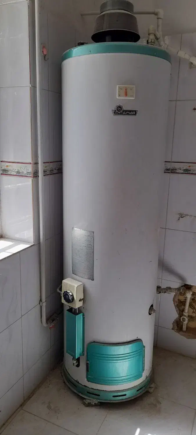 ابگرم کن مخزنی|آبگرمکن، پکیج، شوفاژ|قوچان, |دیوار