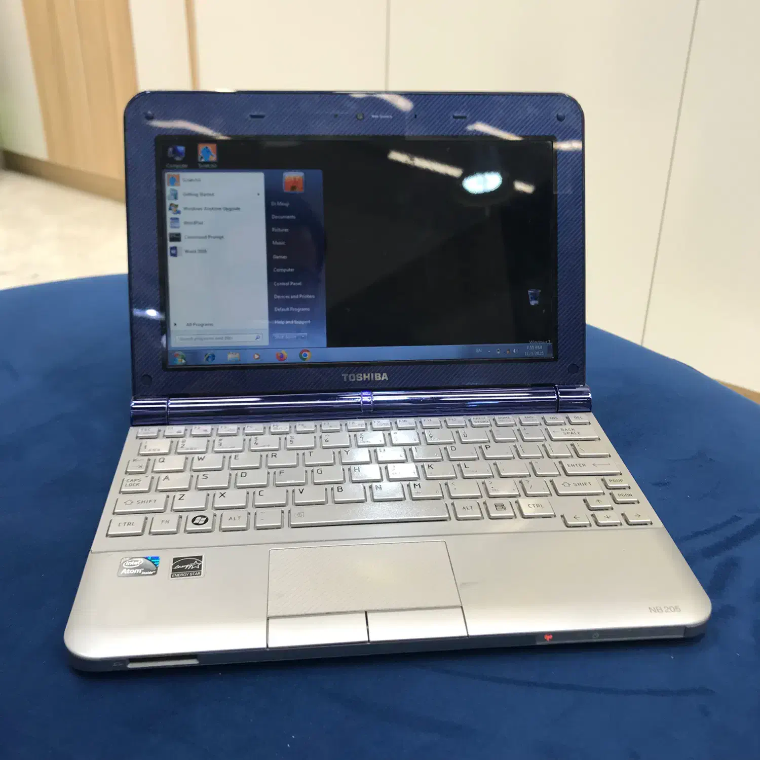 مینی لپتاپ توشیبا حافظه ۱۶۰ گیگابایت با جعبه|رایانه همراه|شیراز, عفیف‌آباد|دیوار