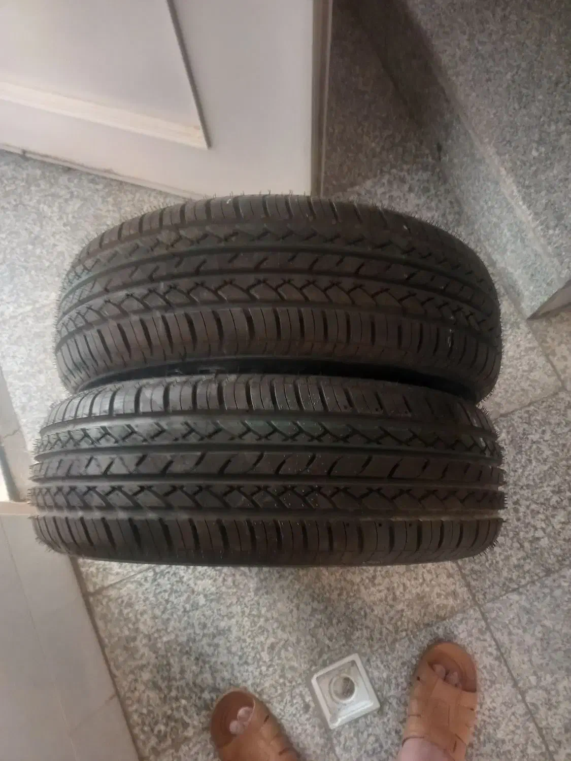 یک جفت لاستیک بارز ۱۹۵ ۱۵|قطعات یدکی و لوازم جانبی|شهرضا, |دیوار