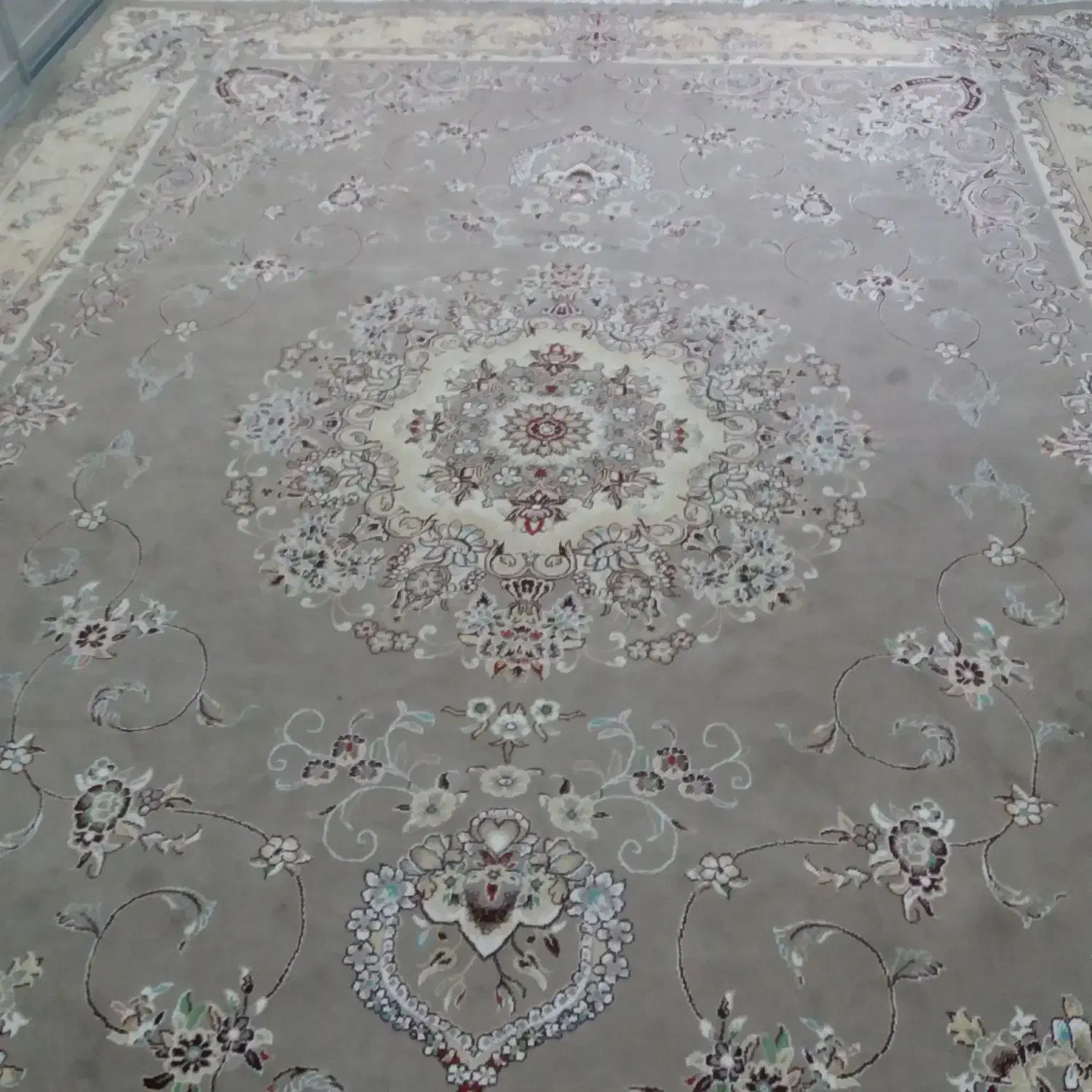 فرش ۱۲متری رنگ گردویی دونه ای ۴۵۰۰|فرش|گرگان, |دیوار