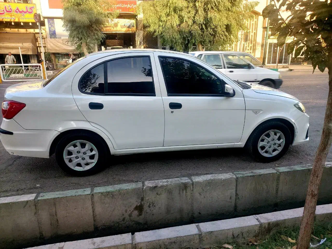 ساینا s مدل 1401|خودرو سواری و وانت|قم, کیوانفر|دیوار