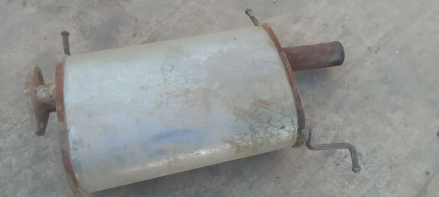 اانباری اکزوز دوعدد|قطعات یدکی و لوازم جانبی|اصفهان, ولدان|دیوار