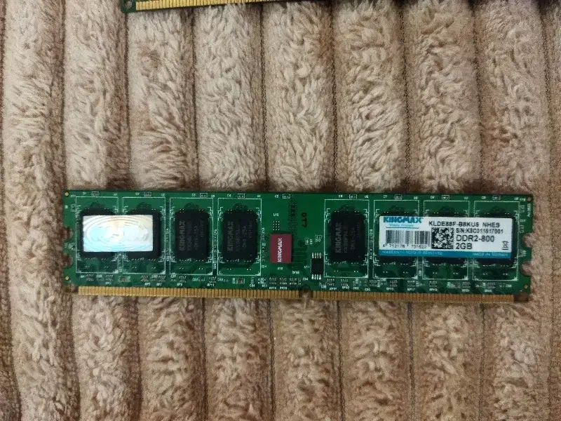۲ عدد رم تک کانال ddr2|قطعات و لوازم جانبی رایانه|تهران, ستارخان|دیوار