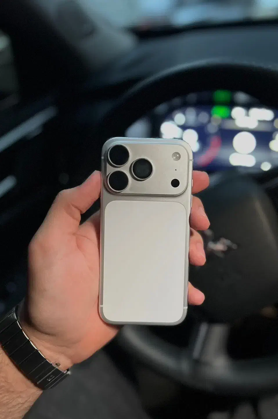 Iphone 17 pro|موبایل|اهواز, نادری|دیوار