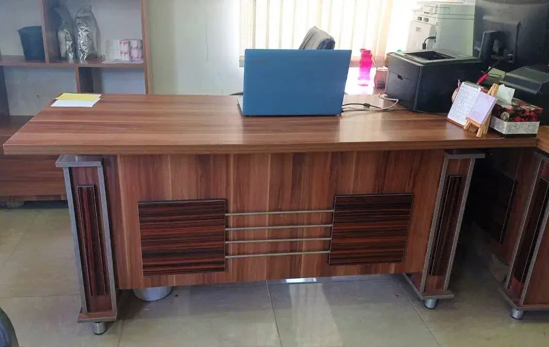 میز مدیریت و صندلی اداری|دفتر کار|کرج, حیدرآباد|دیوار