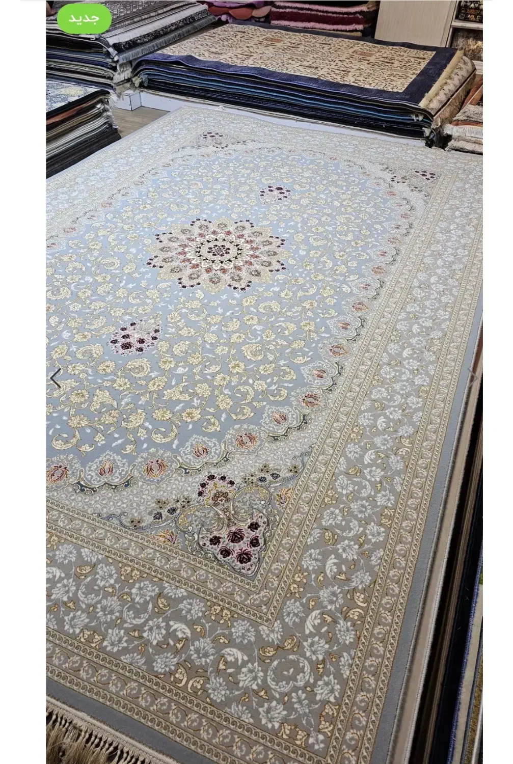 فرش ماشینی امیر کبیر،آماندا نقره ای|فرش|آستانه اشرفیه, |دیوار