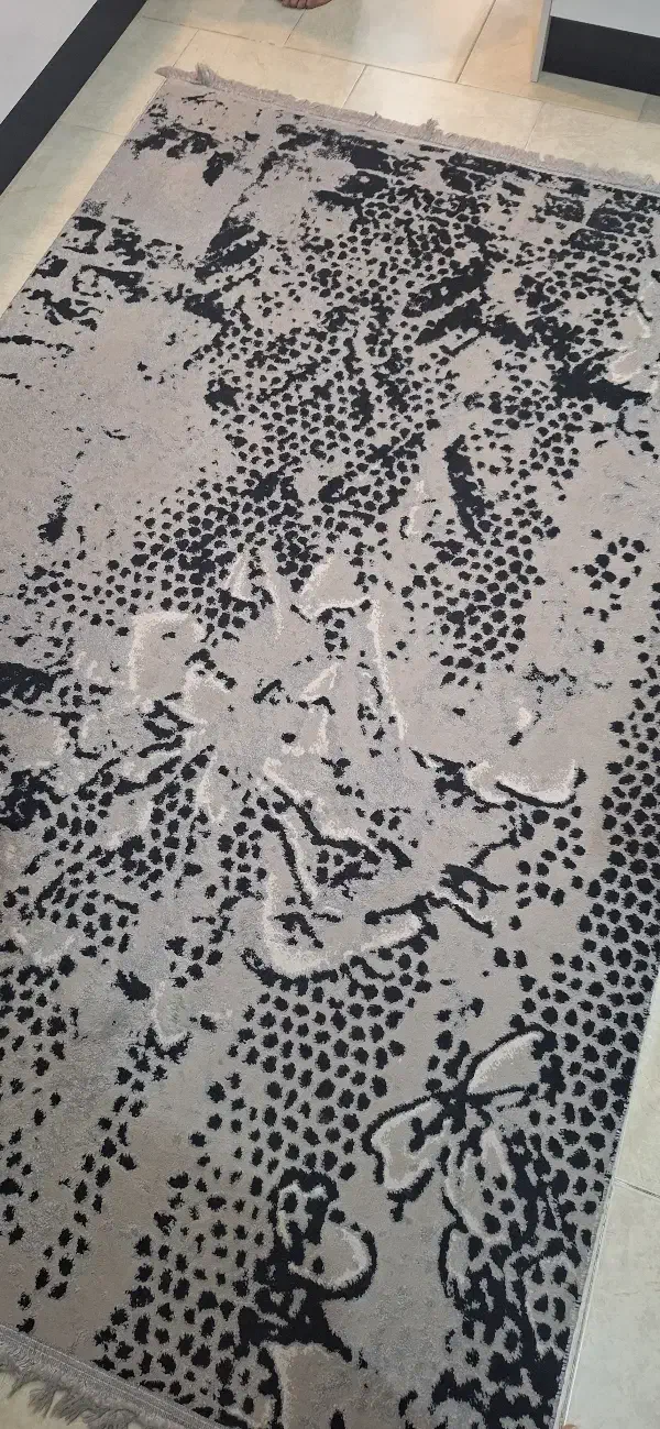 فرش ۴ متری سالم|فرش|پرند, فاز ۵|دیوار