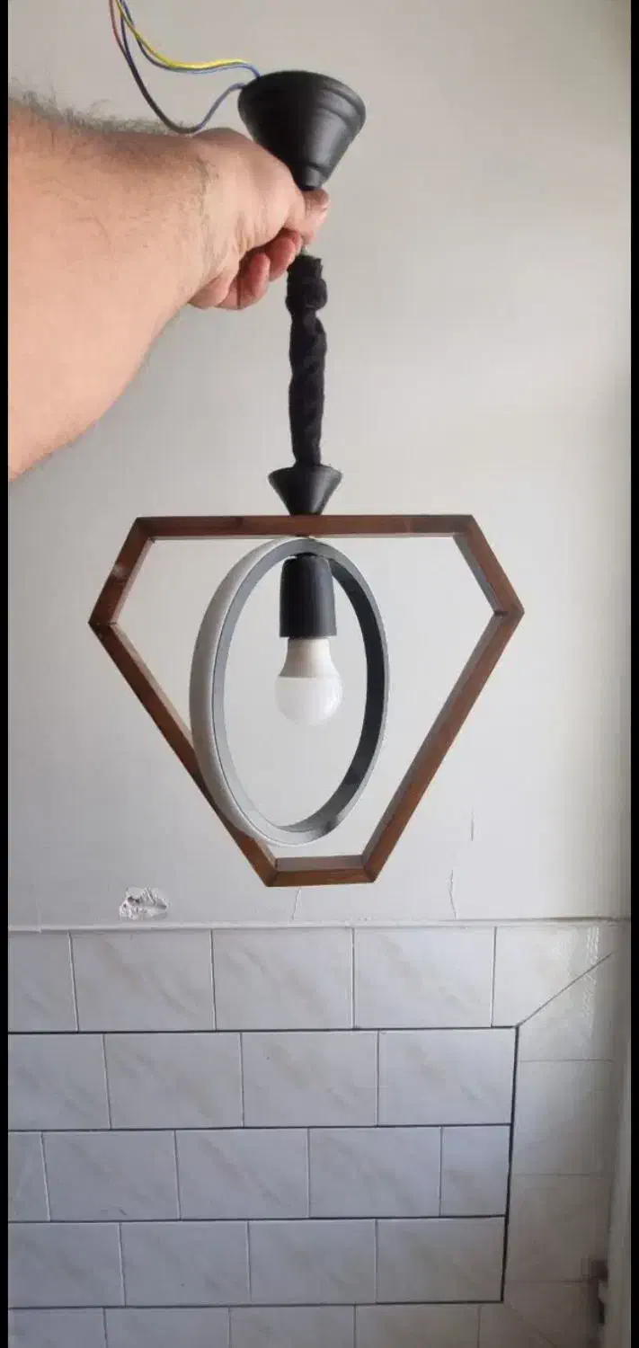 آویز|لوستر و چراغ آویز|کاشان, قطب راوندی|دیوار