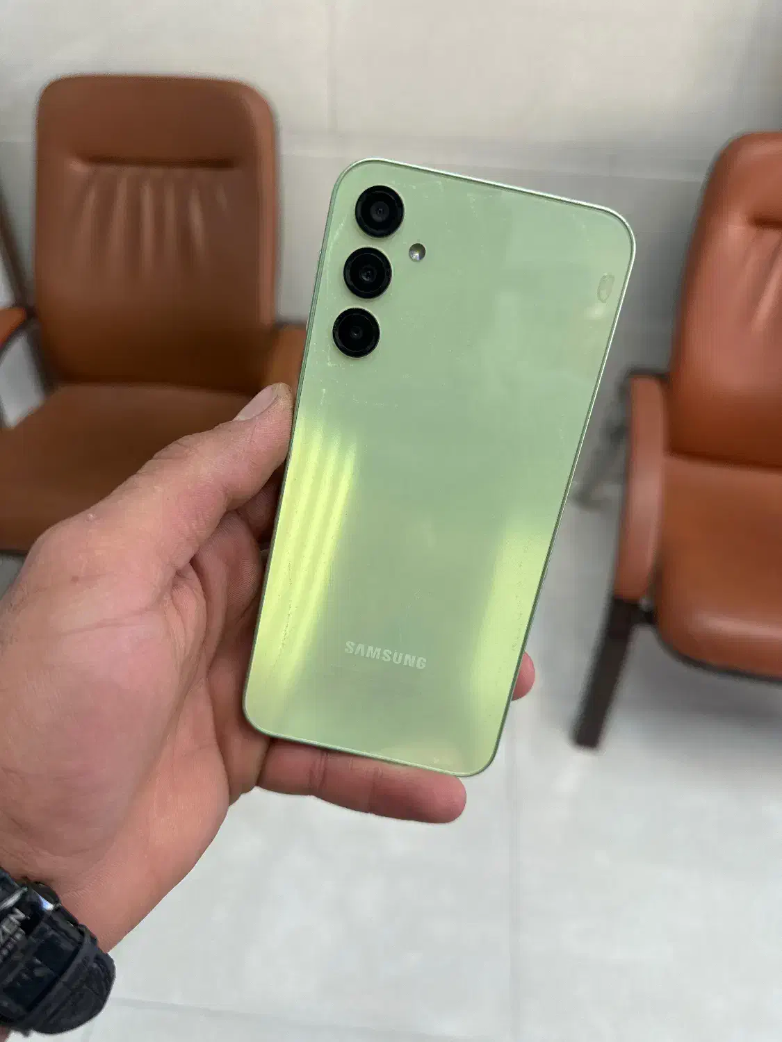 A24   128/6|موبایل|میبد, |دیوار