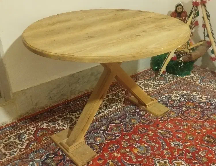 میز تمام گردو|میز و صندلی غذاخوری|فولادشهر, B2|دیوار