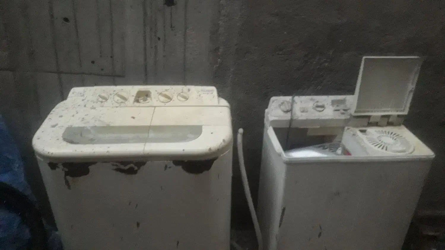 دو عدد لباس شویی|ماشین لباسشویی و خشک‌کن لباس|دیواندره, |دیوار