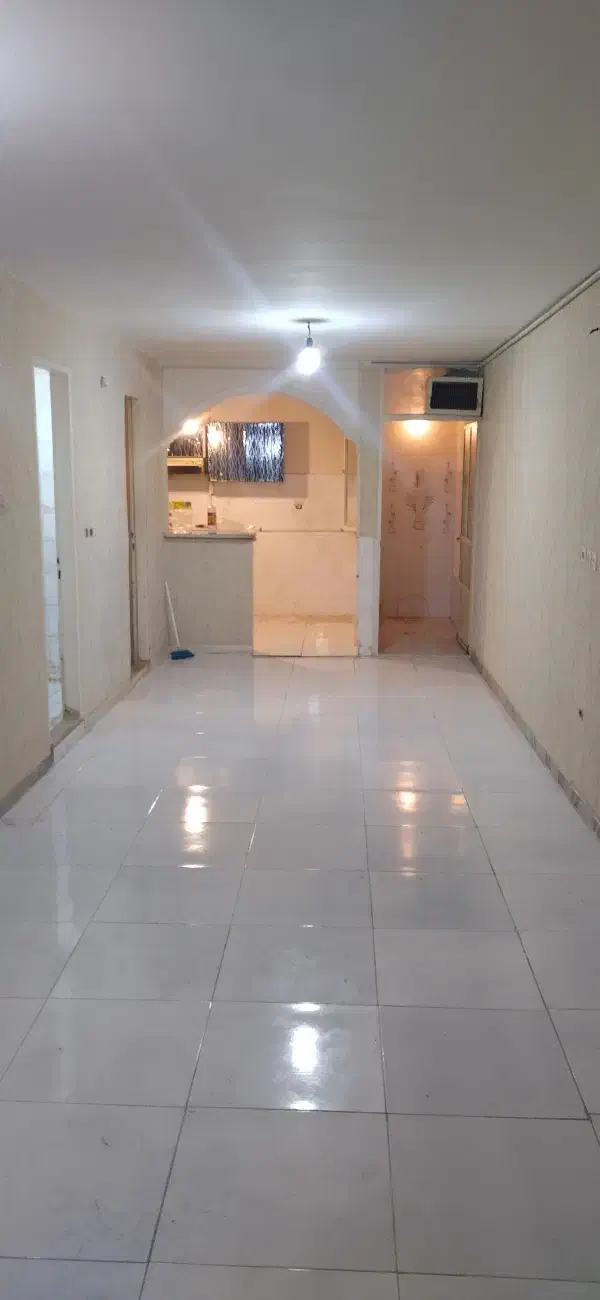 ۶۵ متر  (لطفا آگهی رو بخون بعد تماس بگیر )