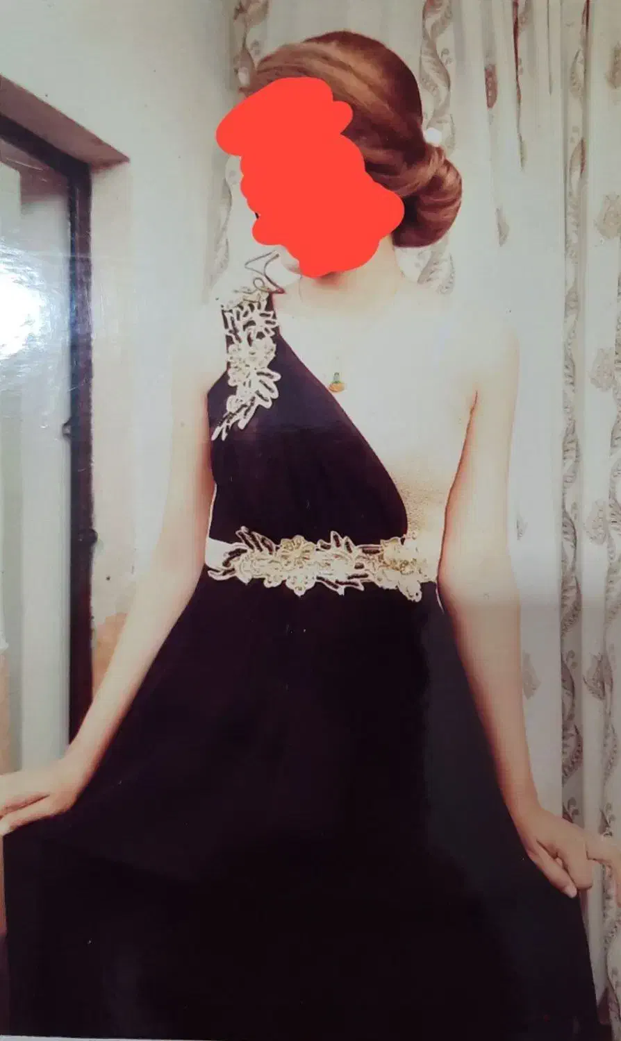 لباس مجلسی|لباس|اسفراین, |دیوار