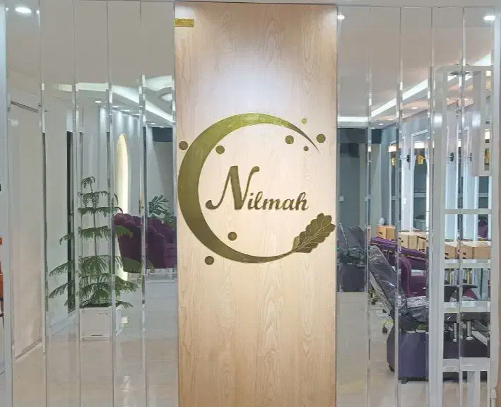 تکمیل کادر سالن زیبایی|استخدام درمانی، زیبایی، بهداشتی|فولادشهر, C4|دیوار