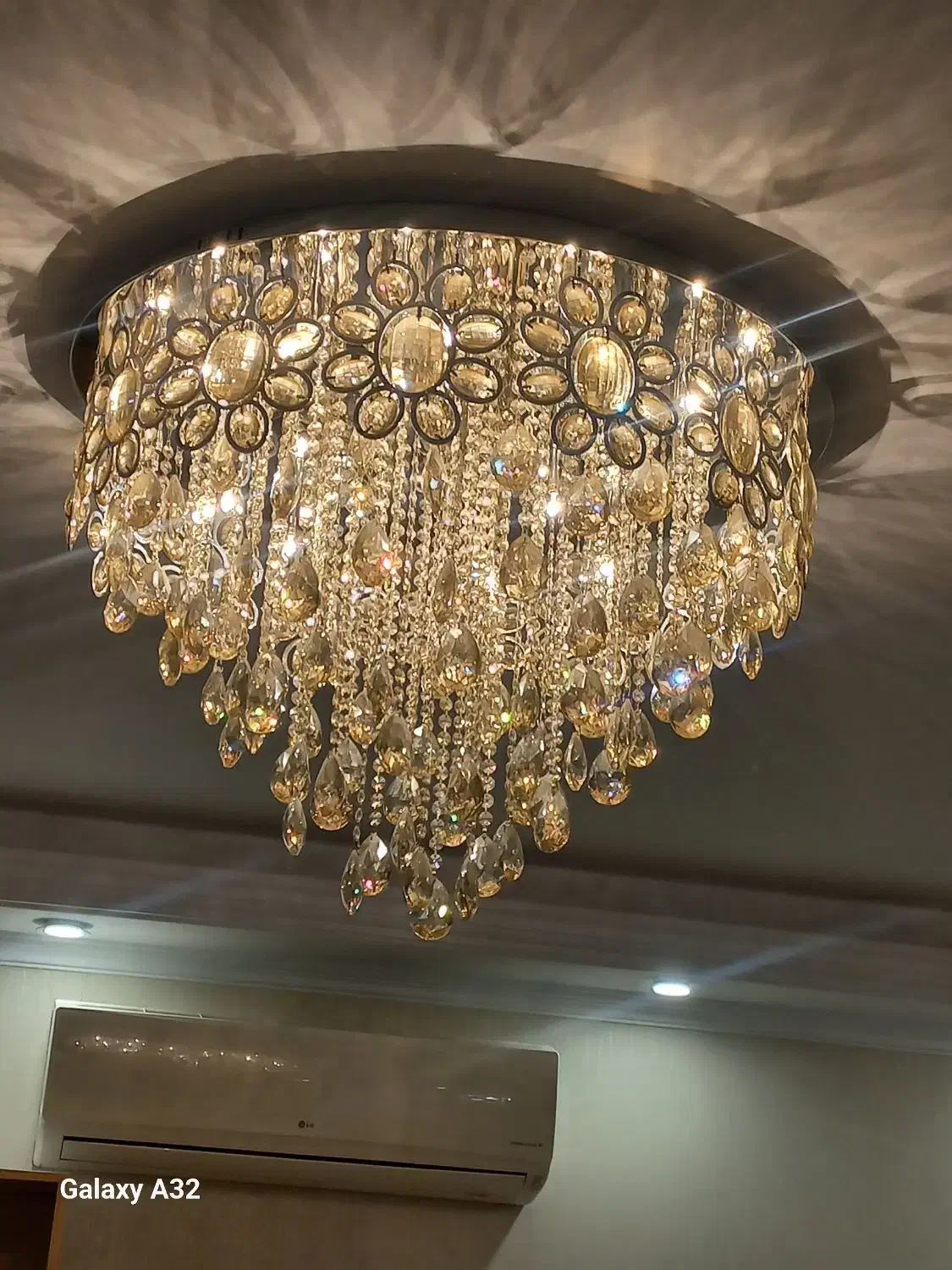 دو عدد لوستر کریستالی ریموت دار|لوستر و چراغ آویز|تهران, زرگنده|دیوار