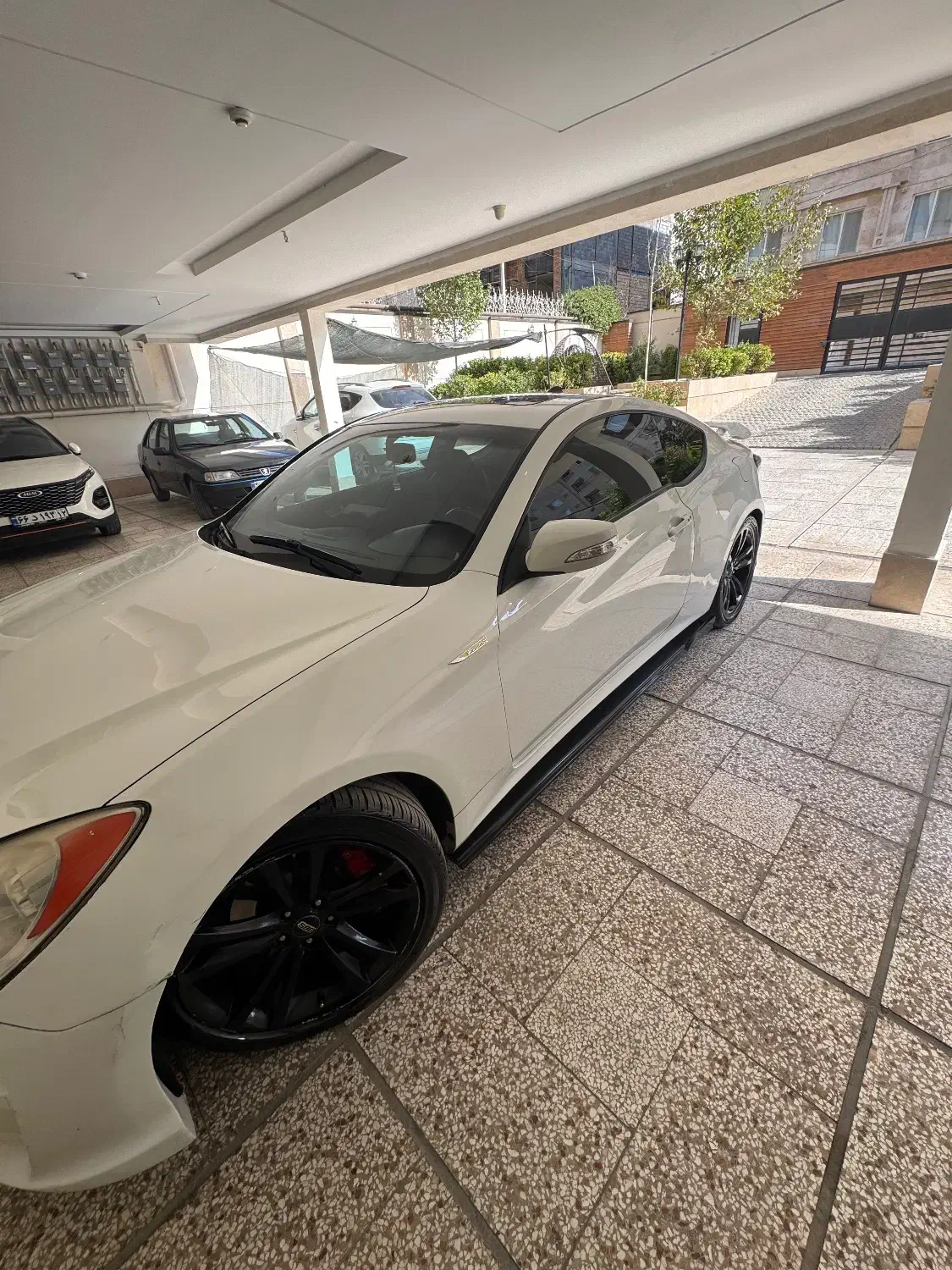 جنسیس کوپه ۲۰۱۱ خاص|خودرو سواری و وانت|مشهد, الهیه|دیوار