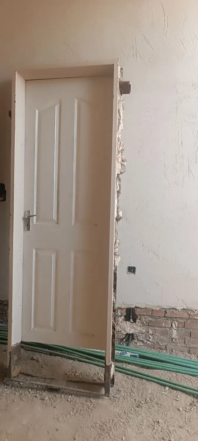 درب اتاق|مصالح و تجهیزات ساختمان|نقده, |دیوار