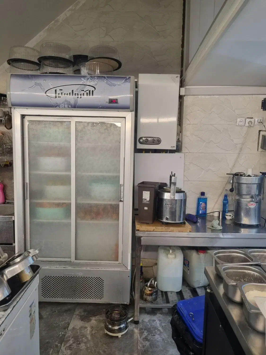 فروش وسایل آبمیوه طبق لیست کامل|کافیشاپ و رستوران|مشهد, گوهرشاد|دیوار