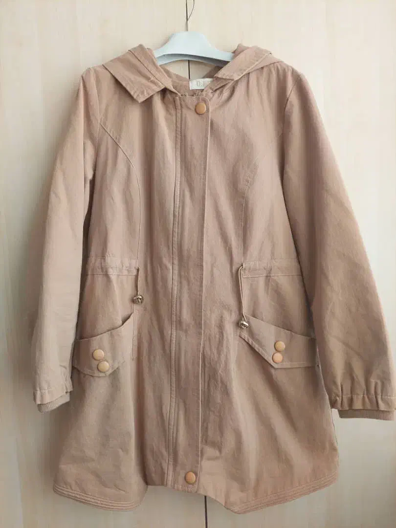 کت زمستانه|لباس|شیراز, قدوسی غربی|دیوار