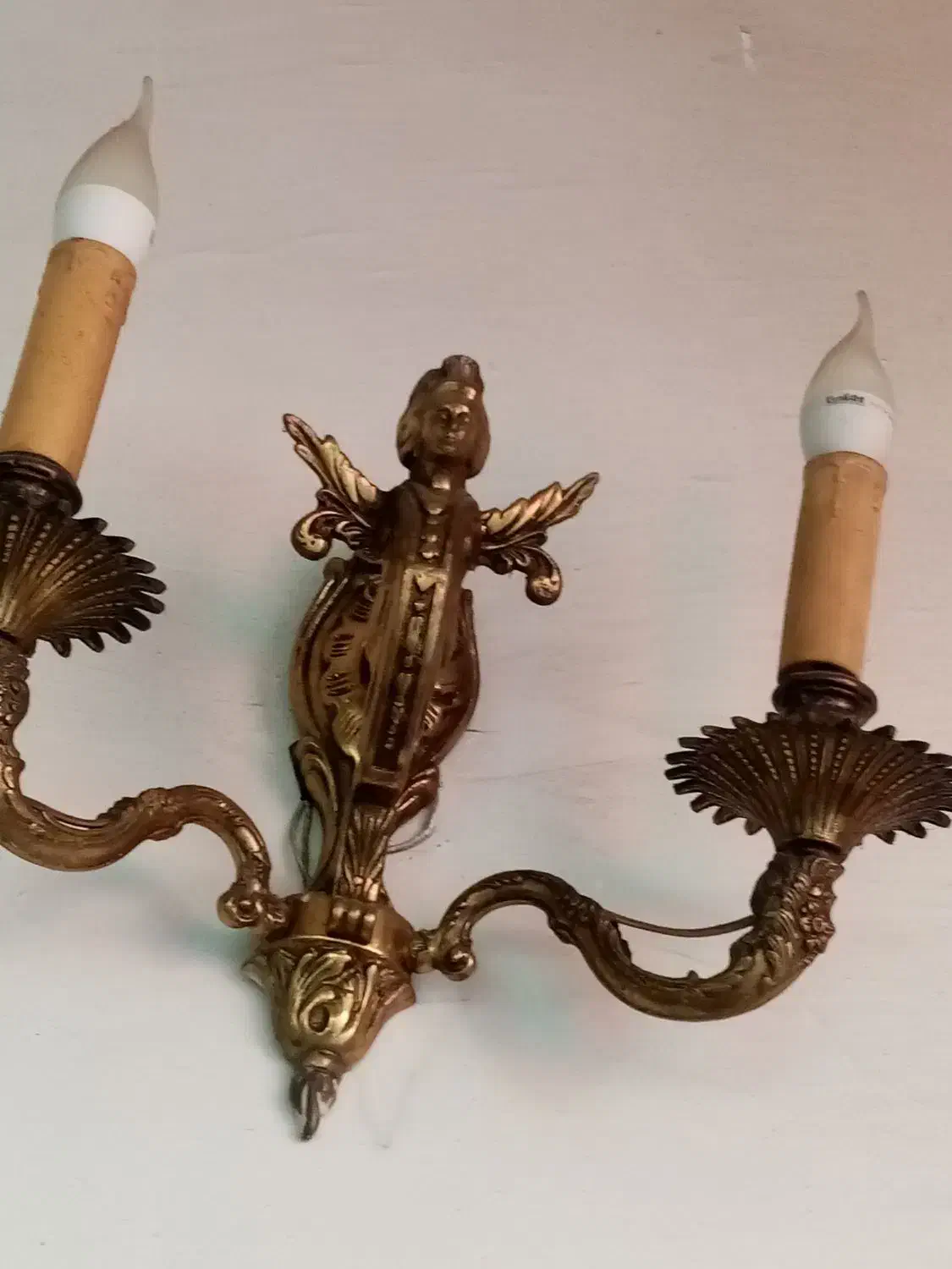 لوستر برنزی و دیواری تو پر.|لوستر و چراغ آویز|تهران, شیخ هادی|دیوار