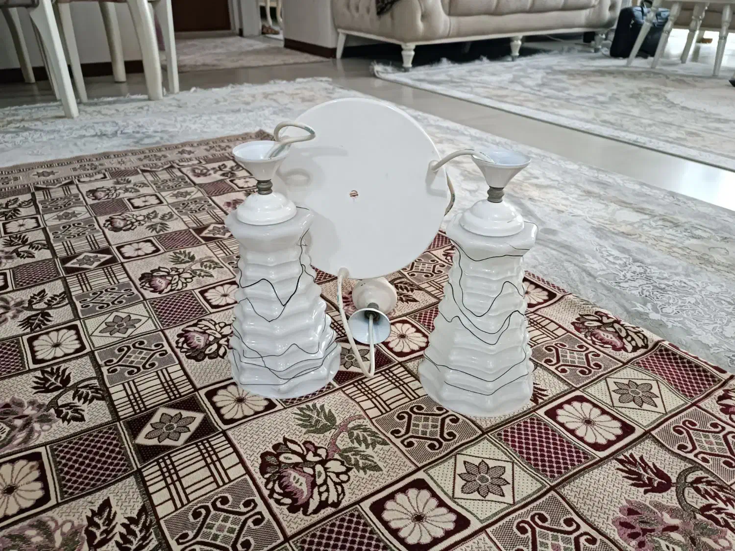 لوستر شیشه ای|لوستر و چراغ آویز|پرند, فاز ۰|دیوار