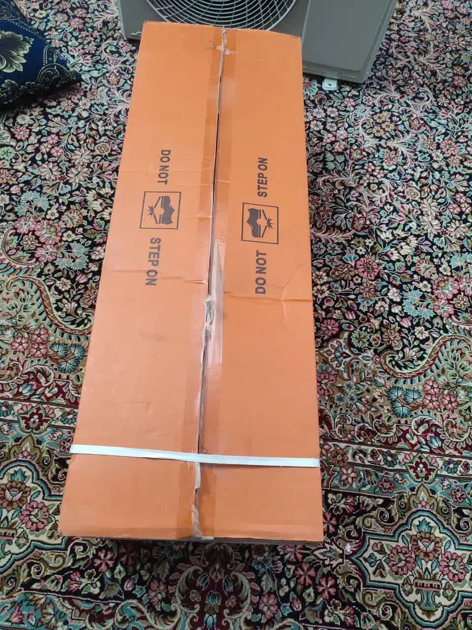 کارتن کولرگازی گازی ۲۴ هزار جنرال مکس اصلی|کولر گازی و فن‌کوئل|قم, یزدان‌شهر|دیوار
