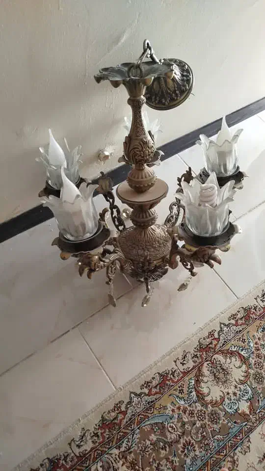 لوستر ۵ شاخه|لوستر و چراغ آویز|پردیس, فاز ۱۱|دیوار