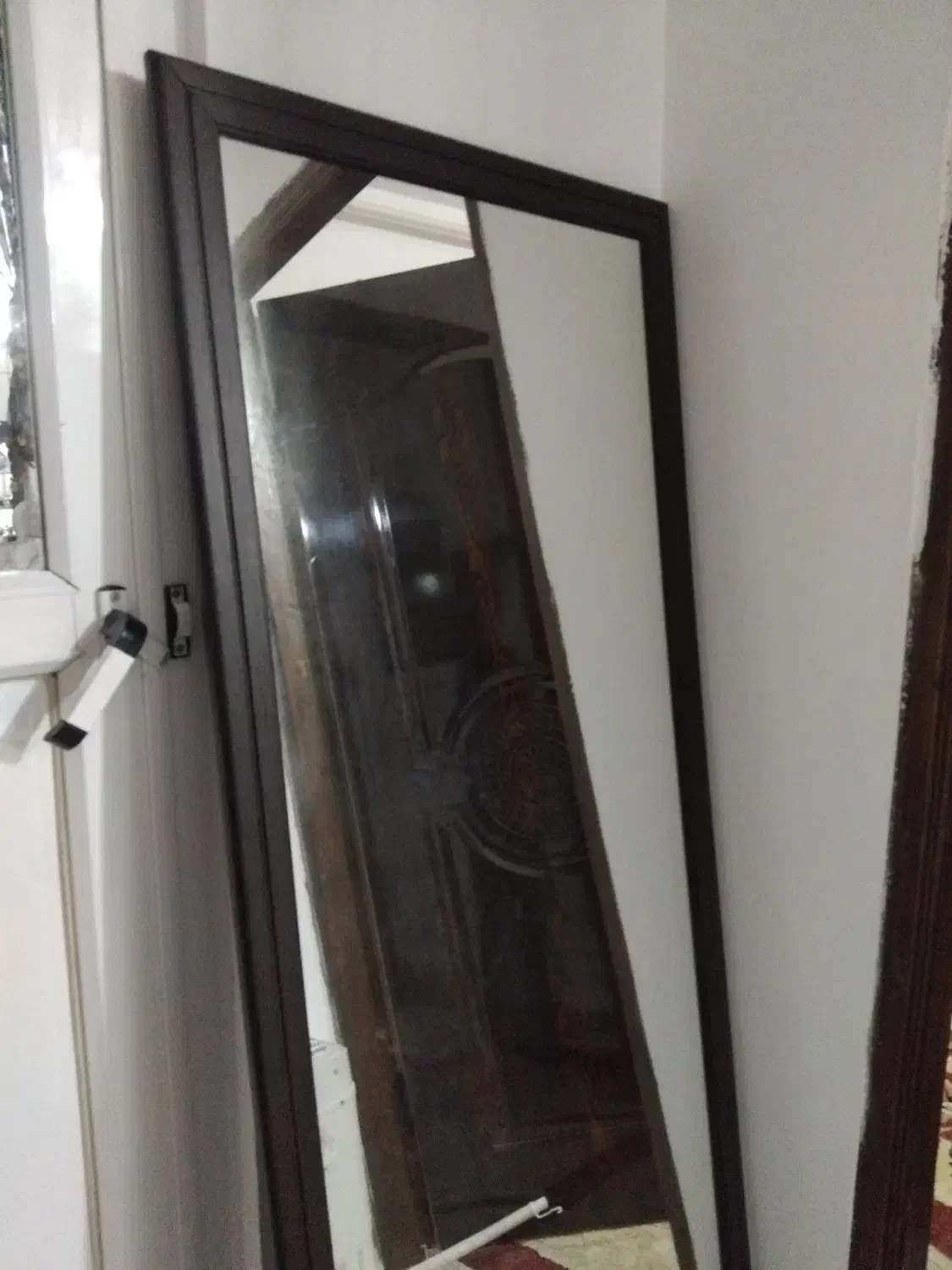 آینه قدی|آینه|لاهیجان, کوی زمانی|دیوار