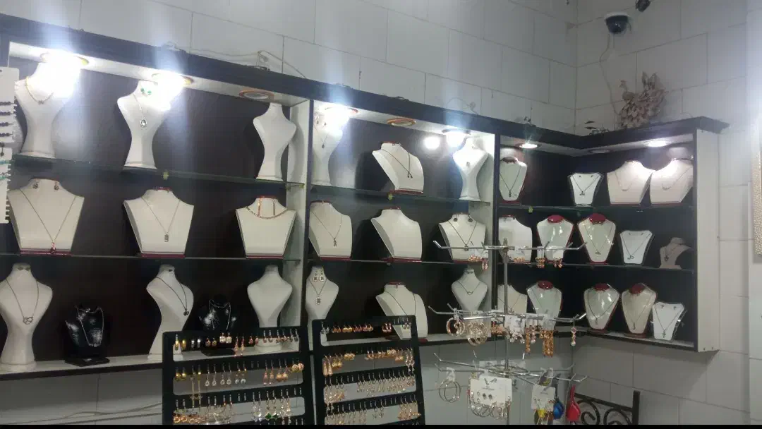 ویترین مغازه|بوفه، ویترین، کنسول|زرند, |دیوار