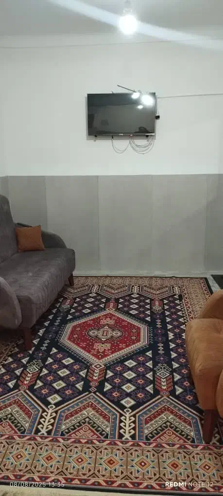 منزل مبله مرکز شهر نزدیک حرم شاهچراغ|اجارهٔ کوتاه‌مدت آپارتمان و سوئیت|شیراز, لب آب|دیوار