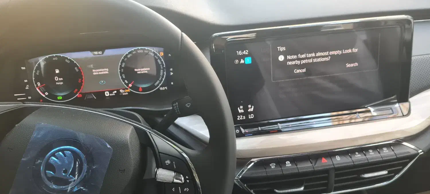 فروش یک دستگاه خودرو وارداتی اشکودا اوکتاویا صفر|خودرو سواری و وانت|شیراز, شهرک استقلال|دیوار